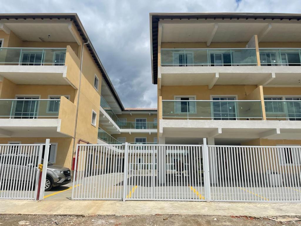 Aparts Lesther Ubatuba Exterior foto